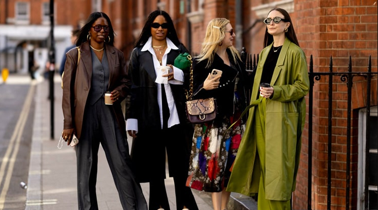 London Fashion Week focuses on androgynous styles(2023)