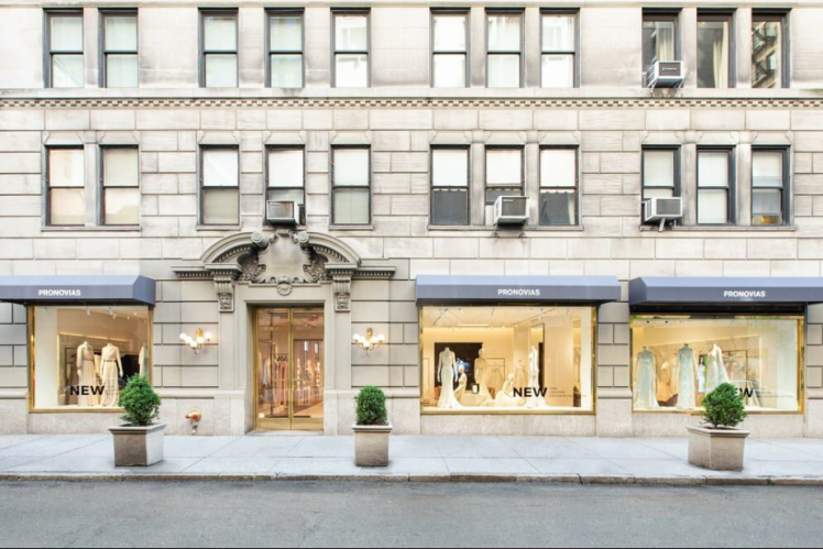 برند لباس عروس و گروه Pronovias قبل از تغییر مالکیت 326 میلیون یورو ضرر کرده است (24-2023)