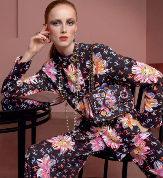 چاپ دیجیتال در مقابل چاپ سنتی: کدام یک برای نیازهای طراحی شما بهترین است؟ (2025) 